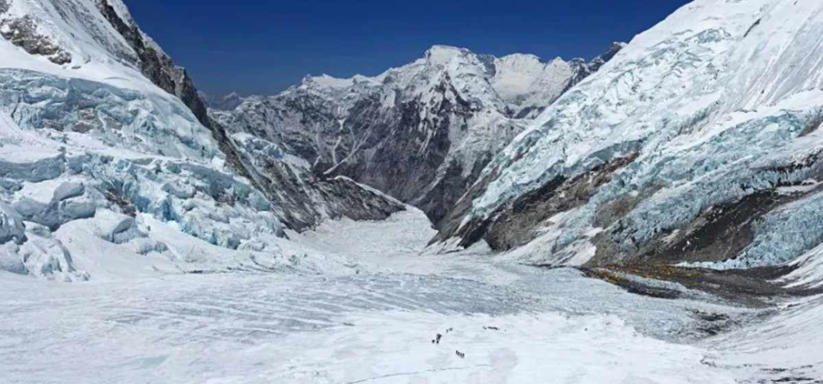 जोखिमपूर्ण हिमताल फुटाएर जलस्तर घटाइँदै