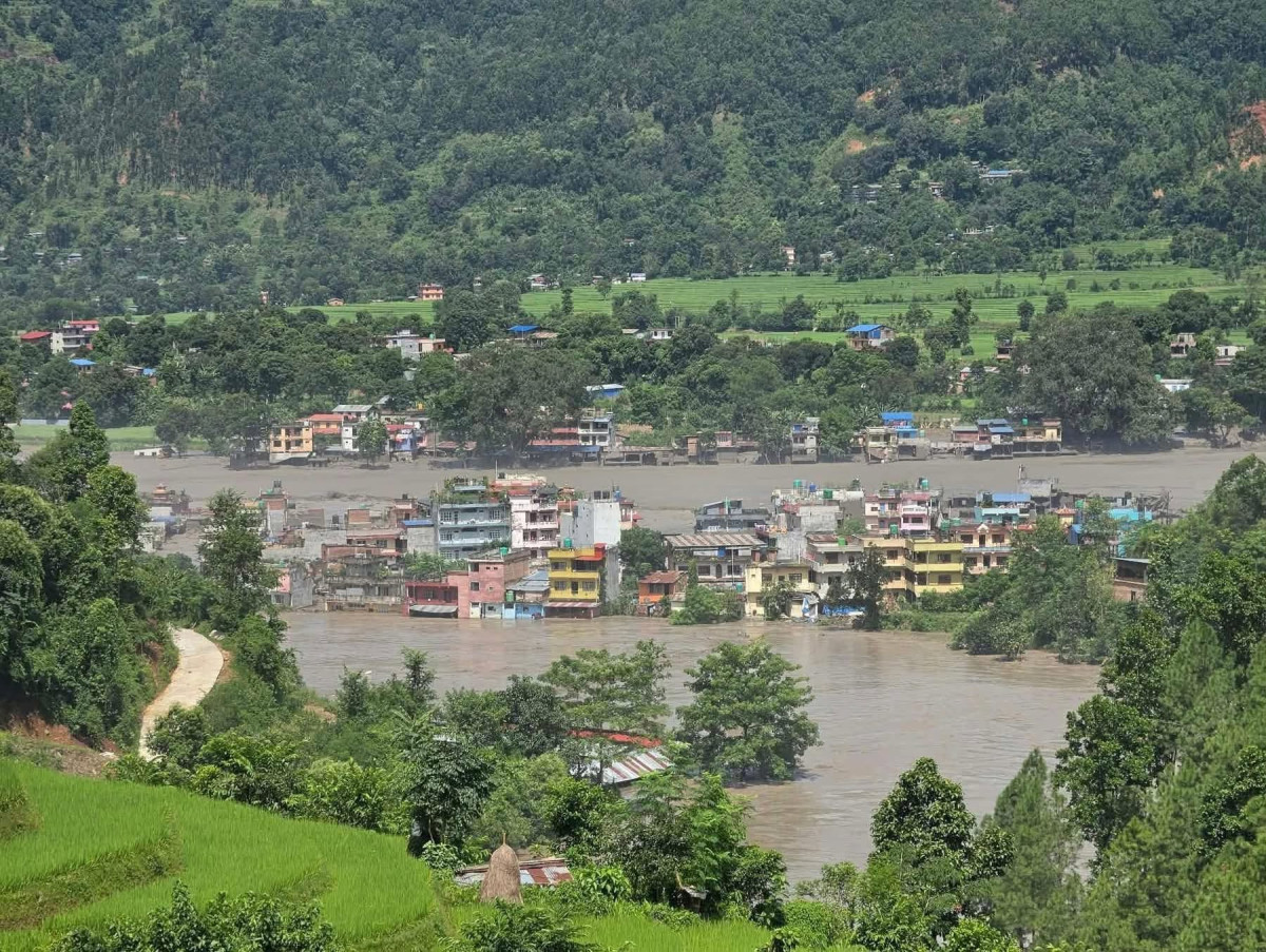 विपद् प्रभावित क्षेत्रमा लघुवित्तका शाखा पूर्वस्वीकृतिबिनै स्थानान्तरण गर्न सकिने