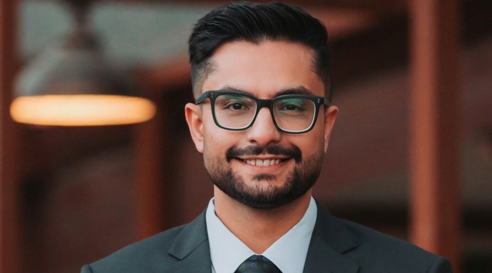 सरकारको प्रवक्तामा सस्मित पोखरेल