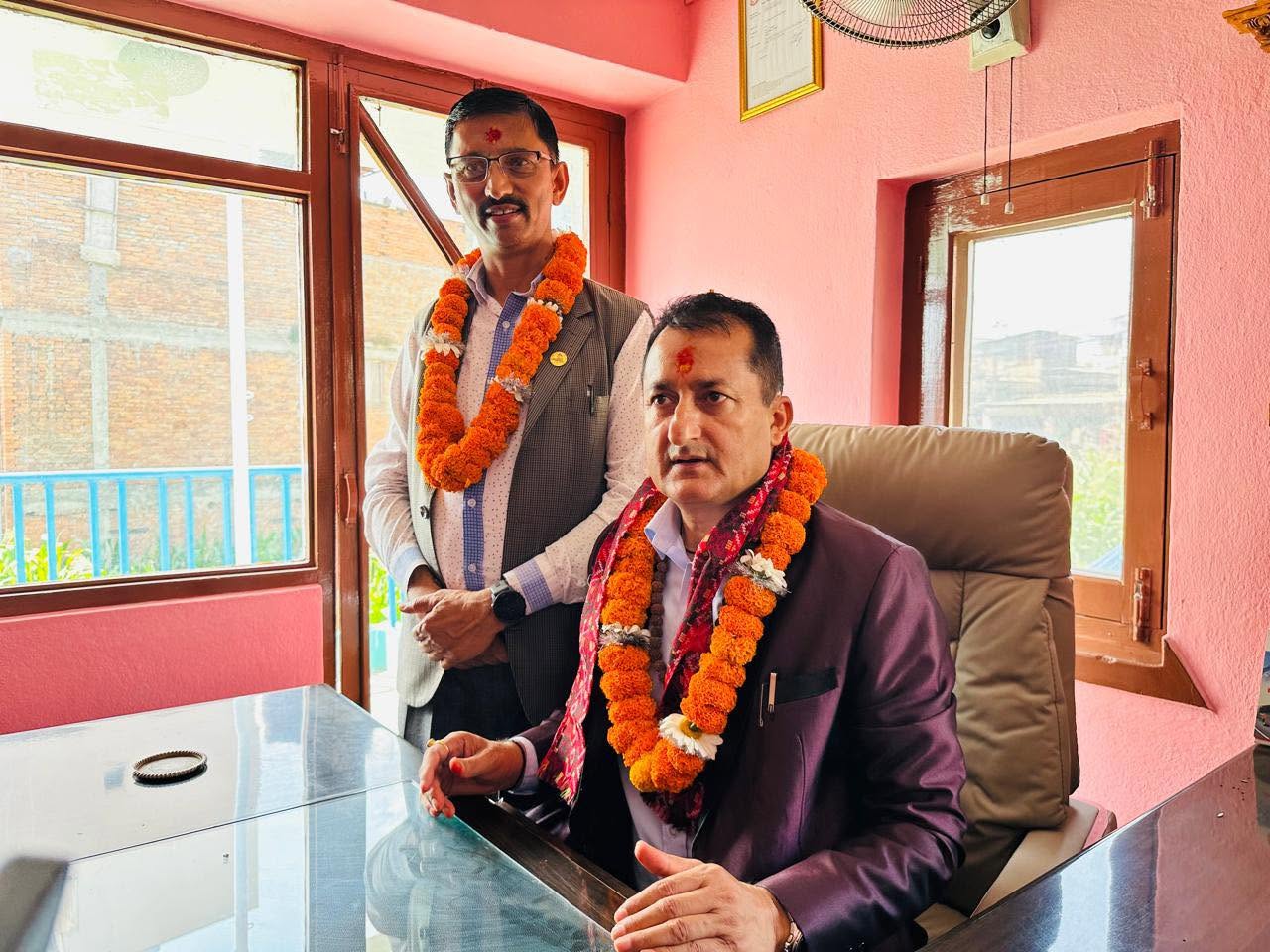 गाडी भाडा समायोजन गर्न यातायात व्यवसायीको माग
