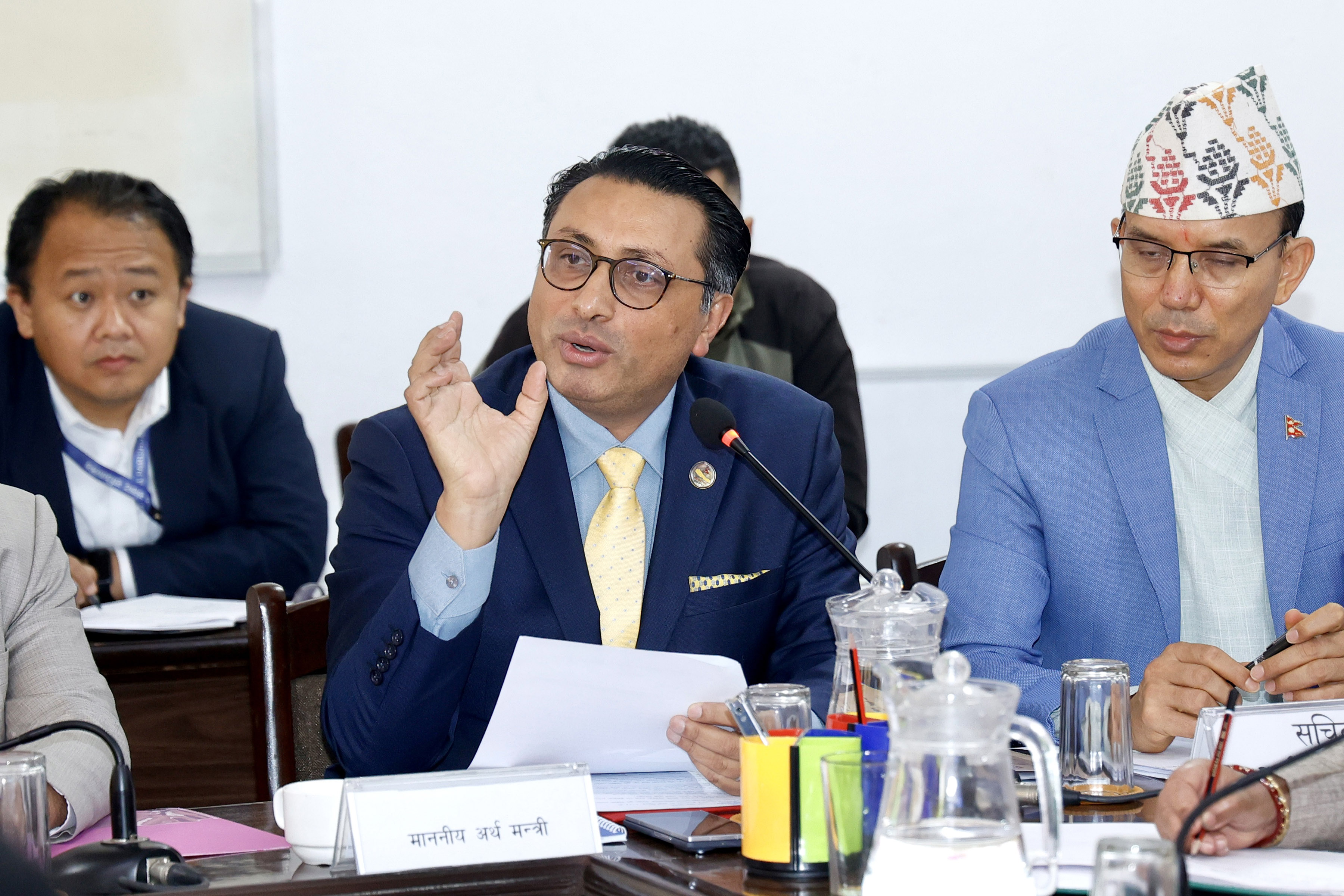 नेपालकै इतिहासमा सबैभन्दा ठूलो वित्तीय अपराधको छानबिन भइरहेको अर्थमन्त्रीकाे दाबी
