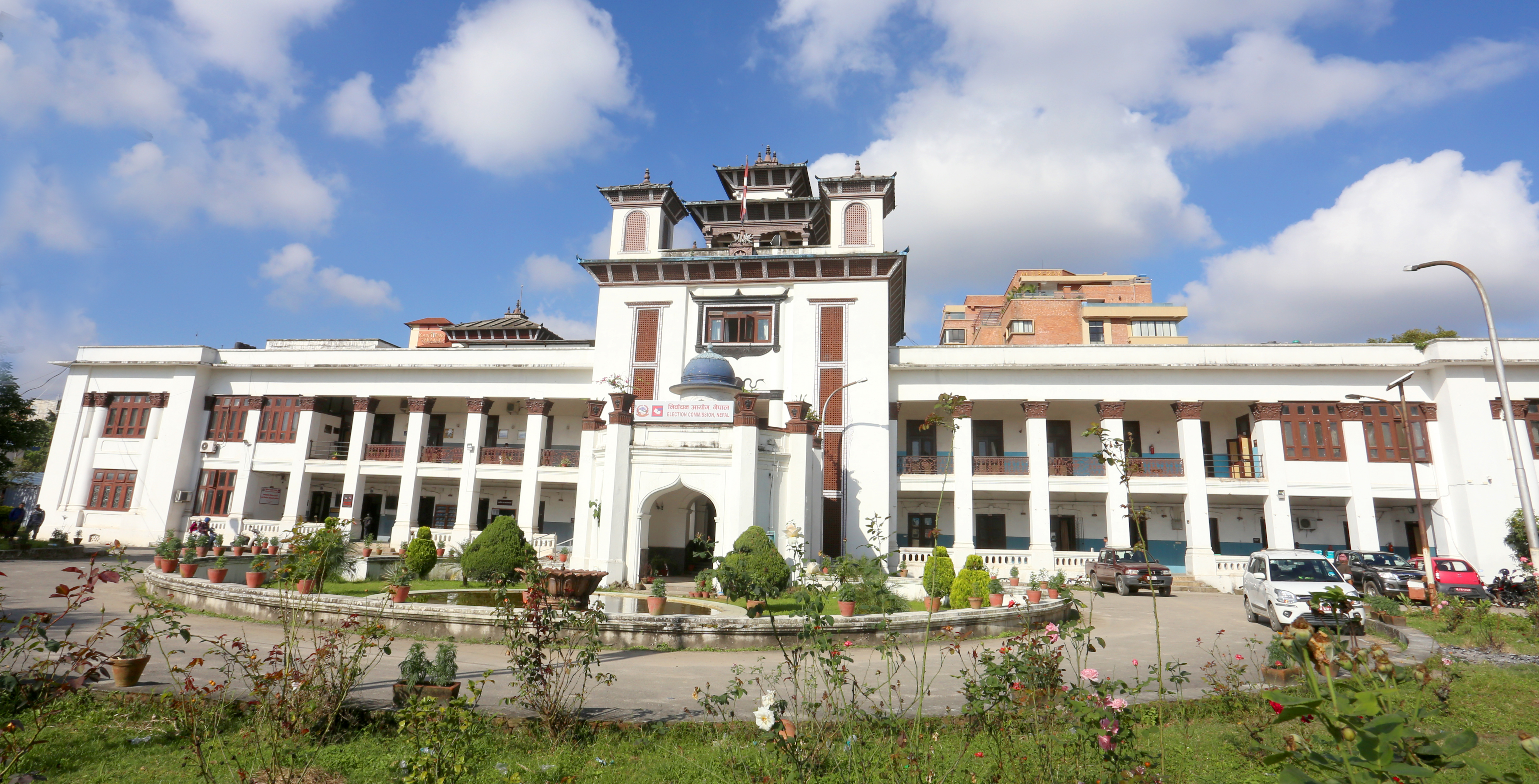 बालेनलाई निर्वाचन आयोगले सोध्यो दोस्रोपटक स्पष्टीकरण