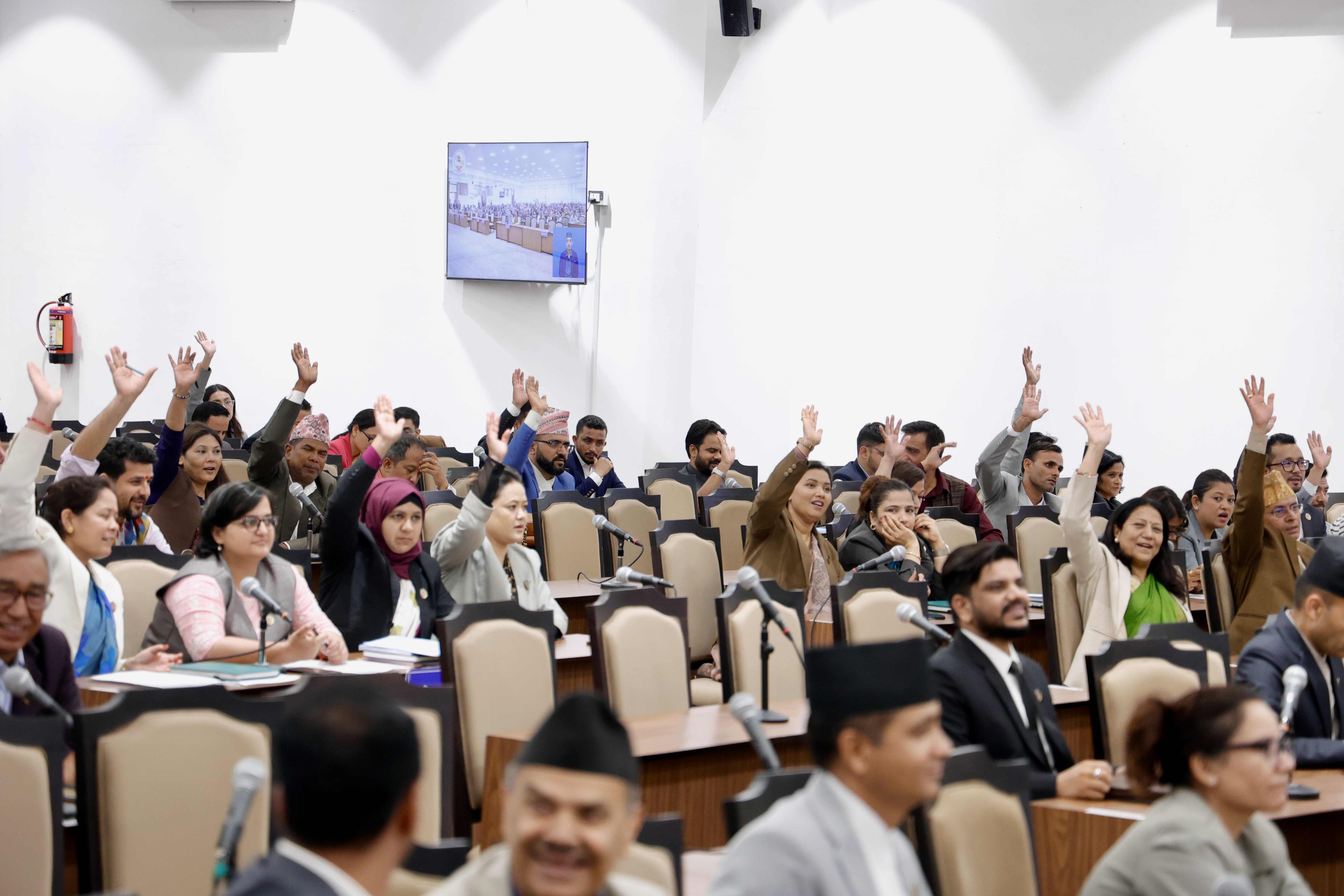 आगामी आर्थिक वर्ष २०८३/०८४ काे बजेट प्रतिनिधिसभाबाट पारित