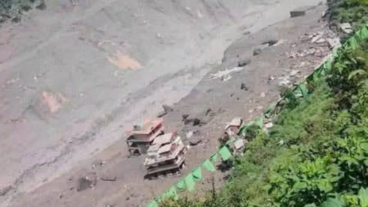 भोटेकोशी बाढीमा ज्यान गुमाएका सशस्त्र प्रहरीका परिवारलाई २५ लाख राहत दिइने 