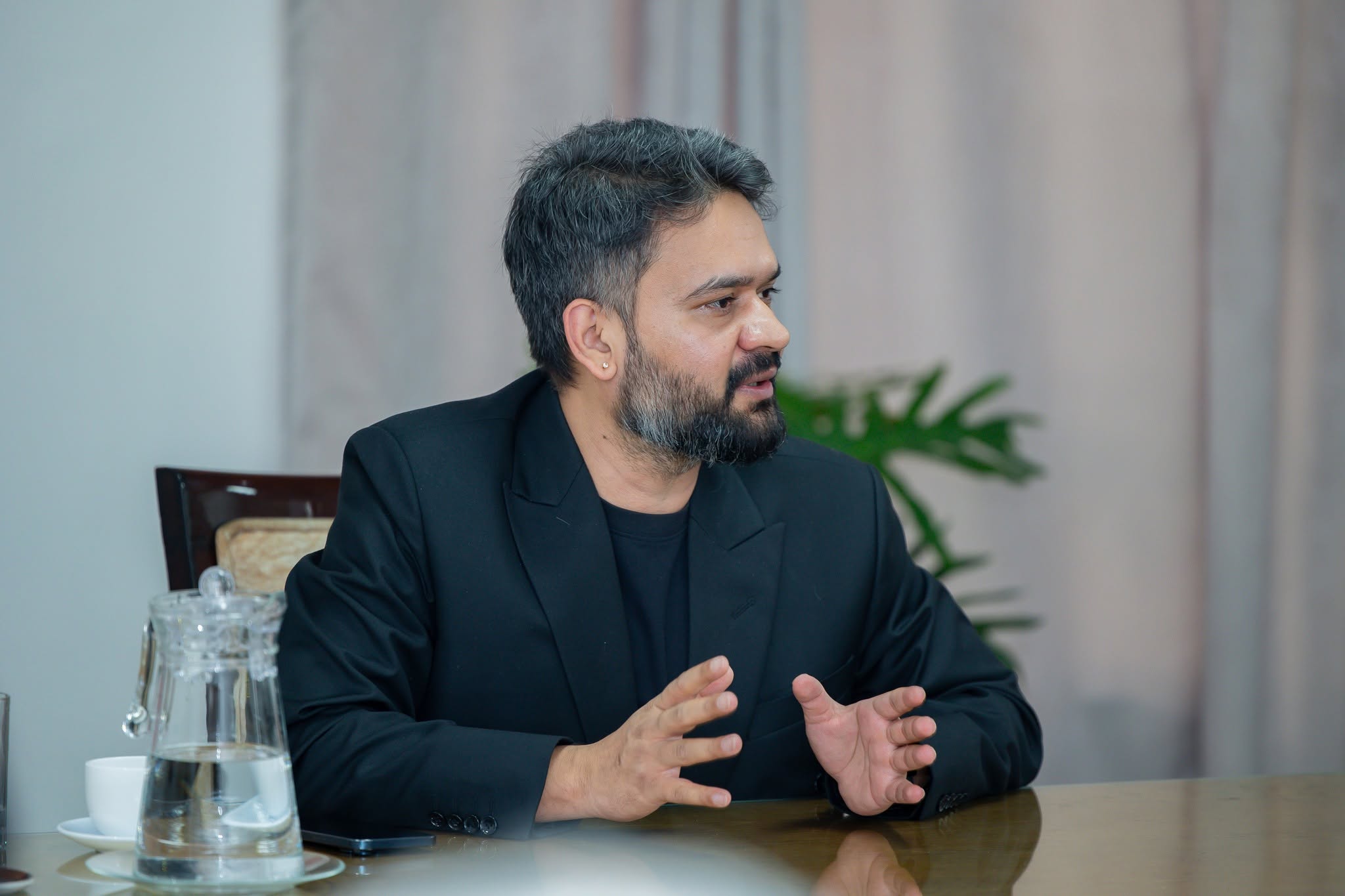 'कहिलेकाहीँ एक्लै लड्नुपर्छ'
