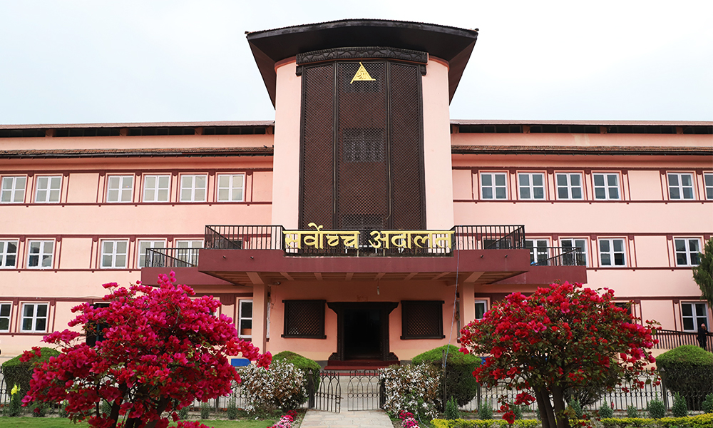 नीजि सञ्चारमाध्यमलाई सरकारी विज्ञापन नदिने बालेन सरकारकाे नीति सर्वोच्चद्वारा खारेज