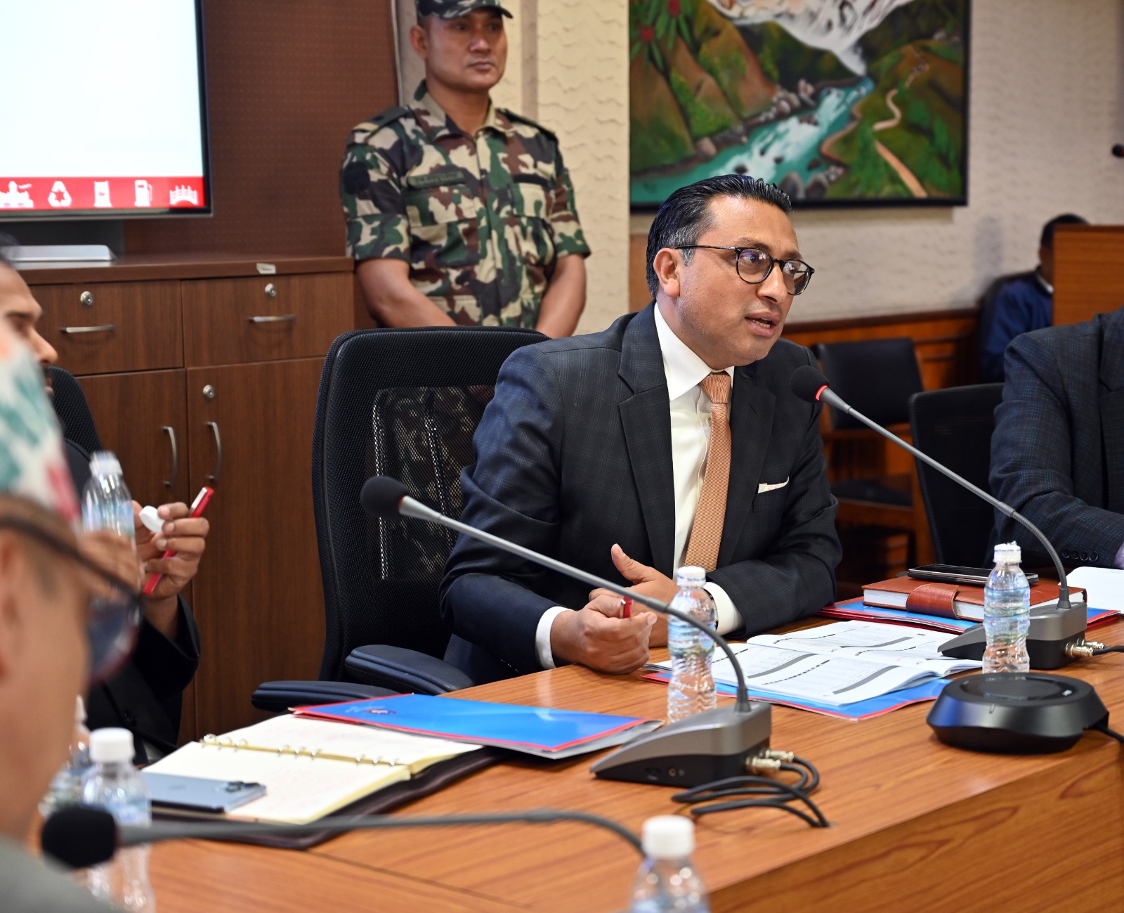 अर्थतन्त्रको यथार्थ चित्रण : कुल राजस्वको करिब ४५ प्रतिशत हिस्सा वस्तु आयातमा आधारित 