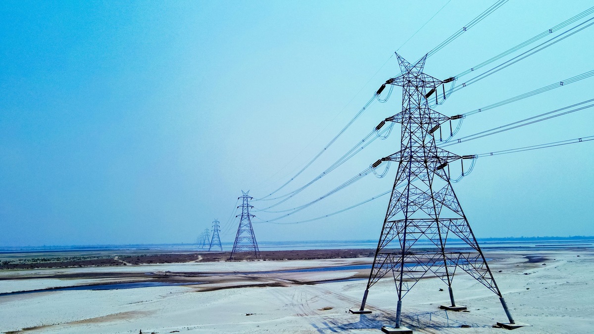 नेपालले अब दैनिक १६ घण्टा मात्रै बिजुली आयात गर्न पाउने