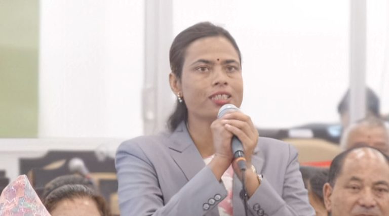 'जनता भोकमरीमा पर्न थाले, सरकारलाई ध्यान छ कि छैन ?'